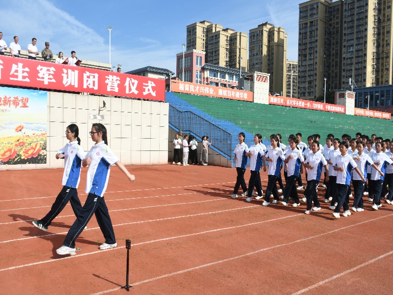DSC_9896.jpg